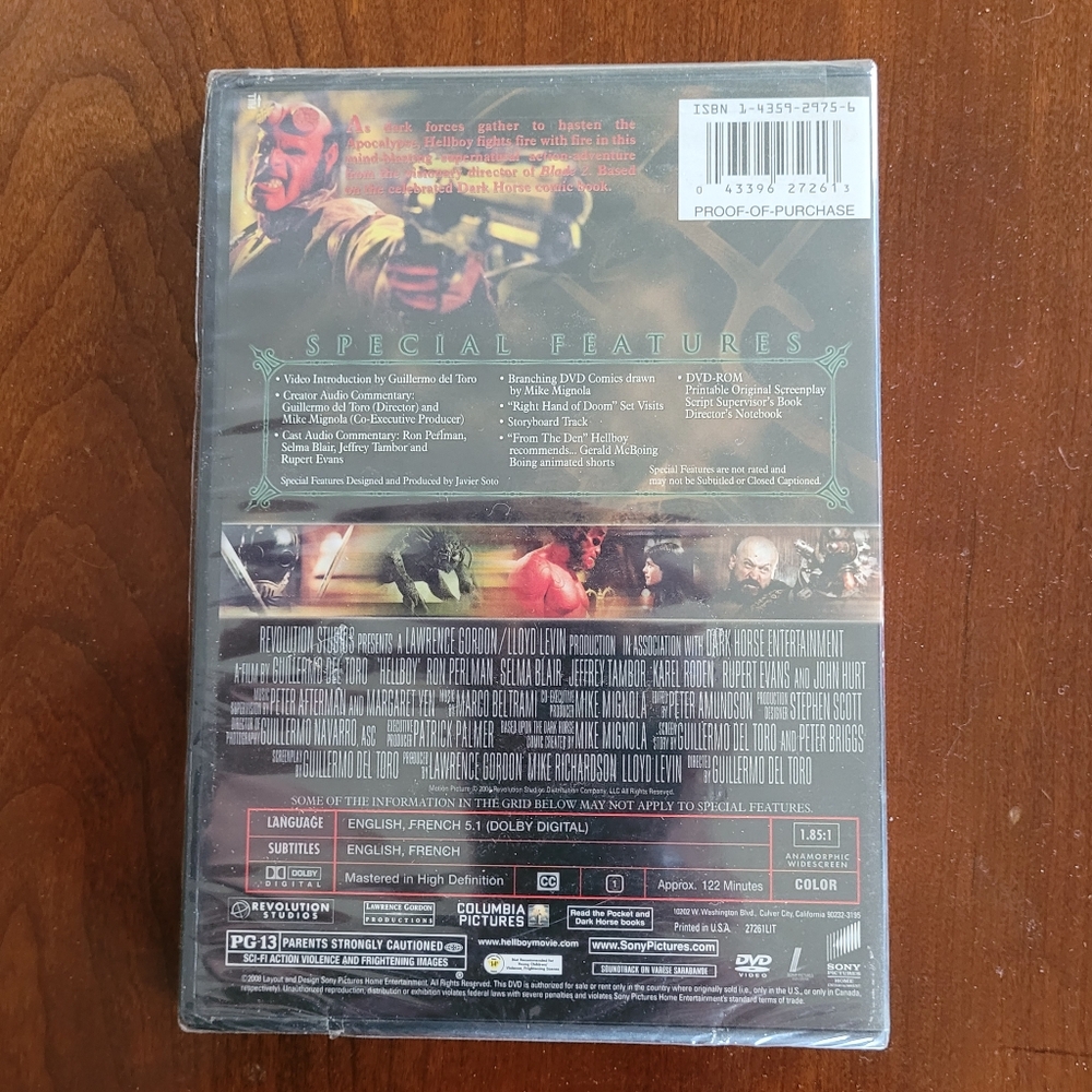 Hellboy DVD - Picture 2 of 2